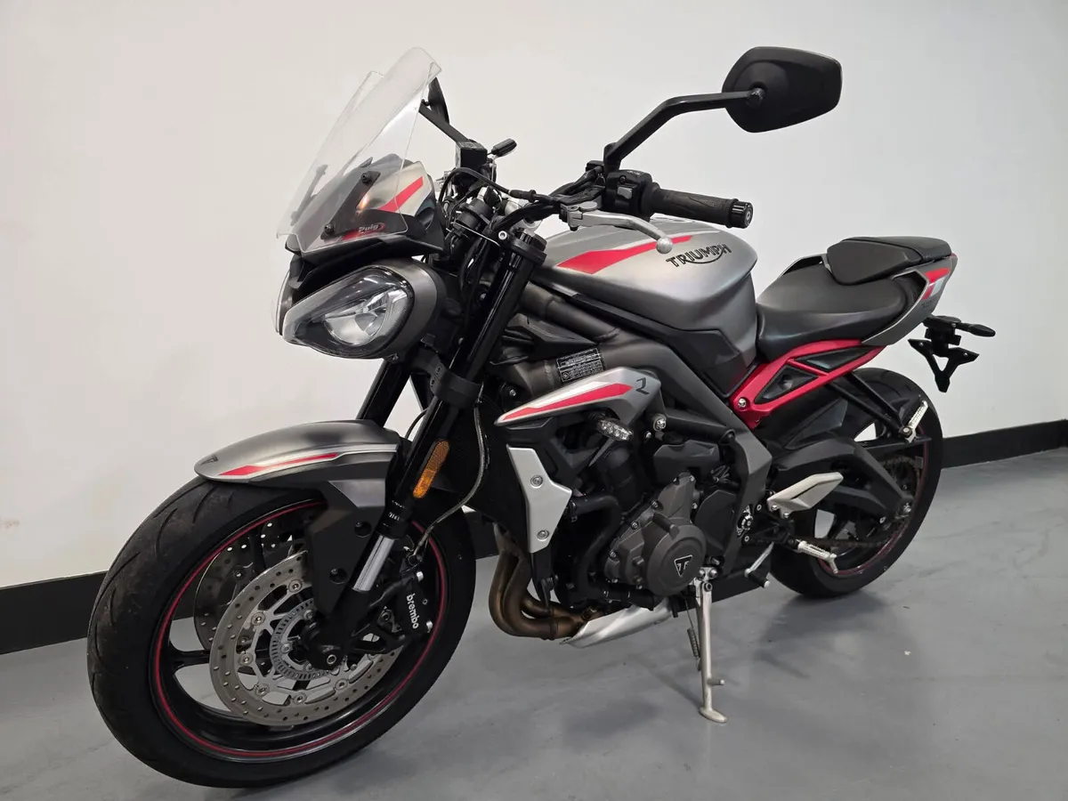 2021 TRIUMPH STREET TRIPLE 765 RS - Image 3