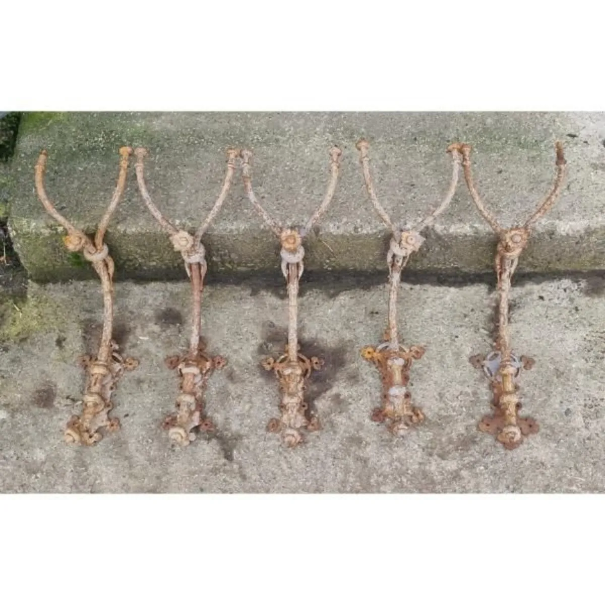 Set of 5 Large Ornate Coat Hangers KAS1136 - Image 1