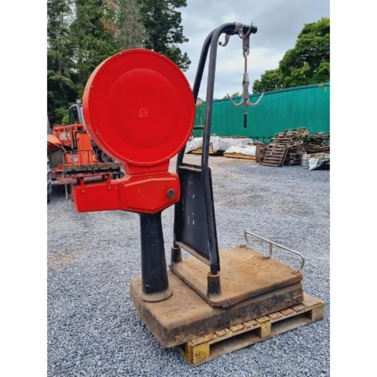 Large Avery Weighing Scales KAS796 - Image 2