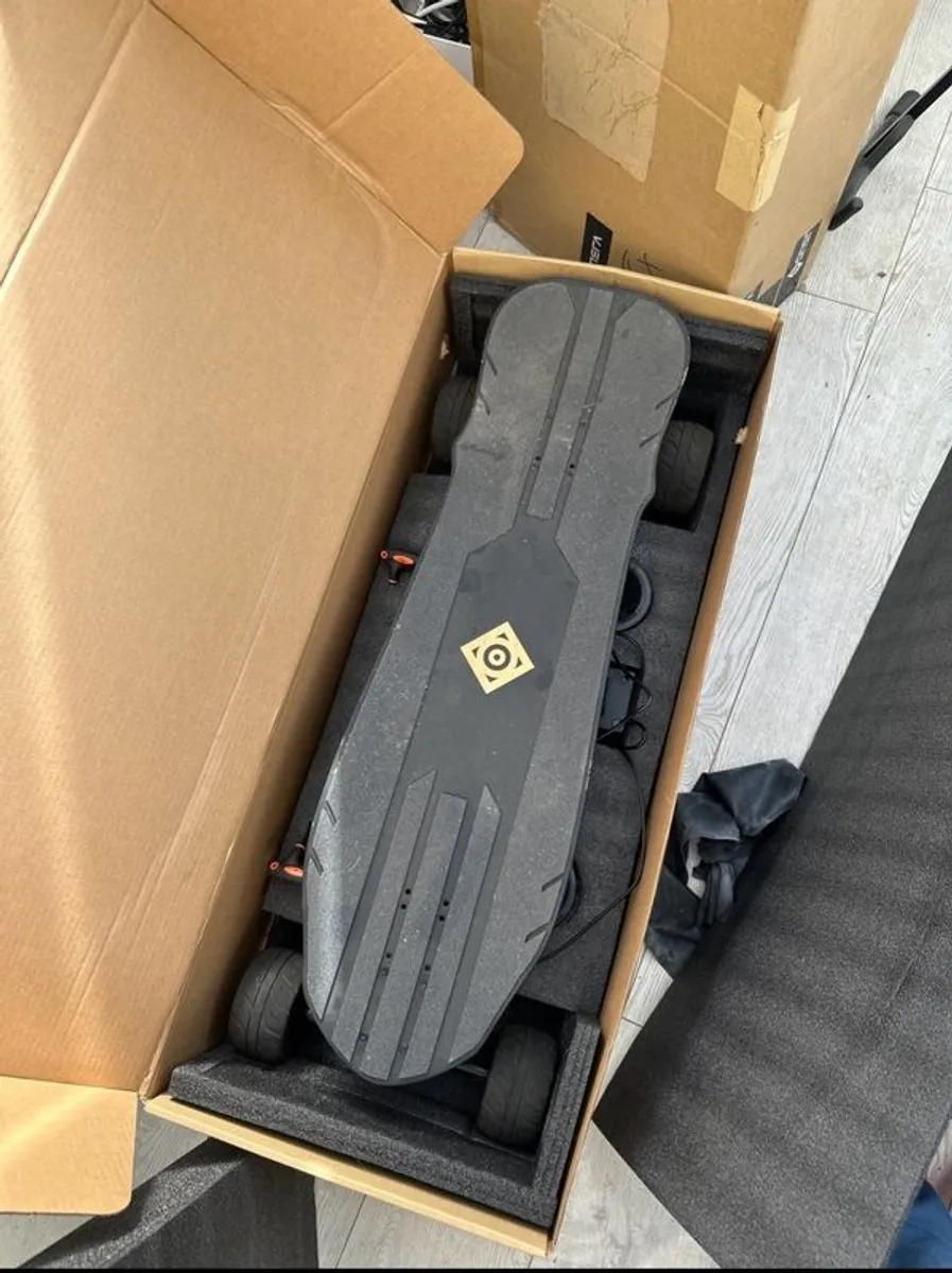 Onsra Electric Skateboard - Image 2