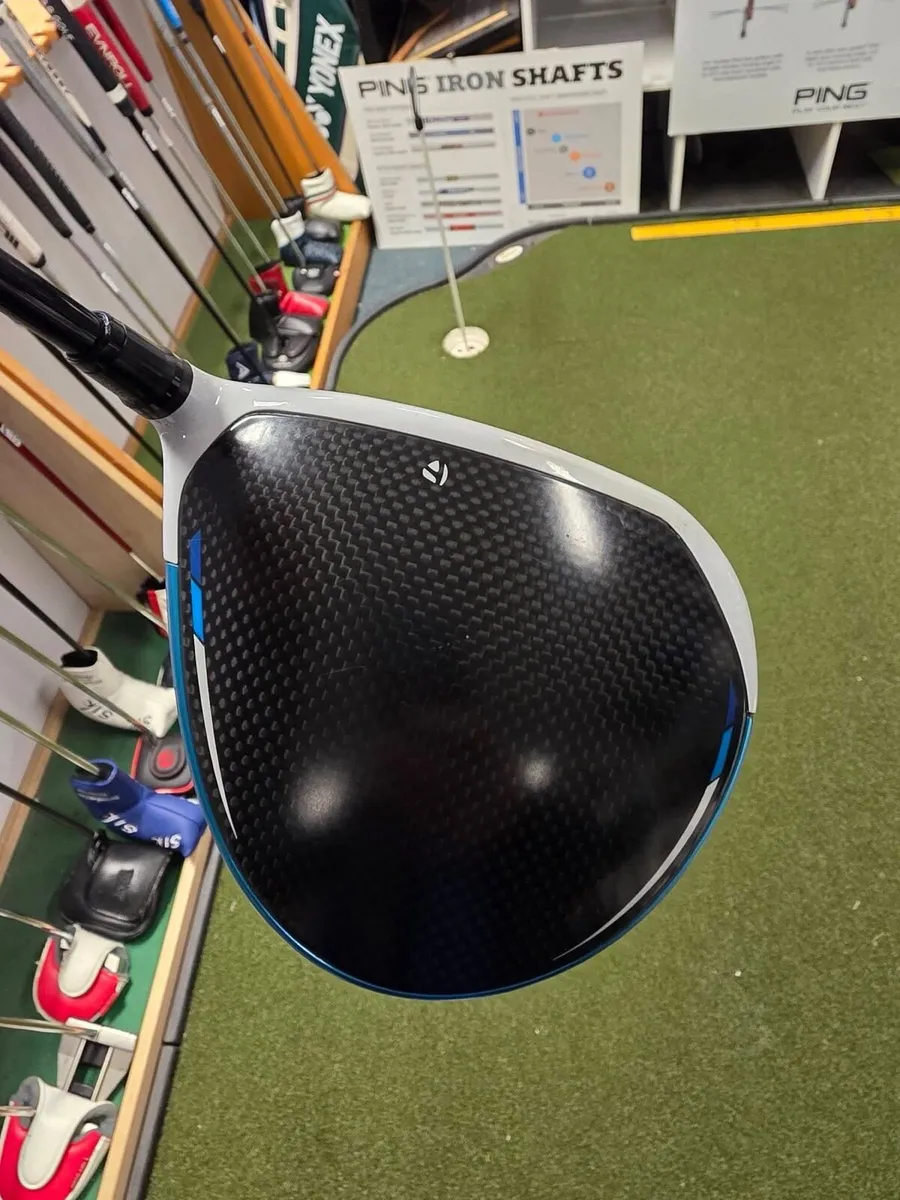 Taylormade Sim2 Max Driver - Image 3
