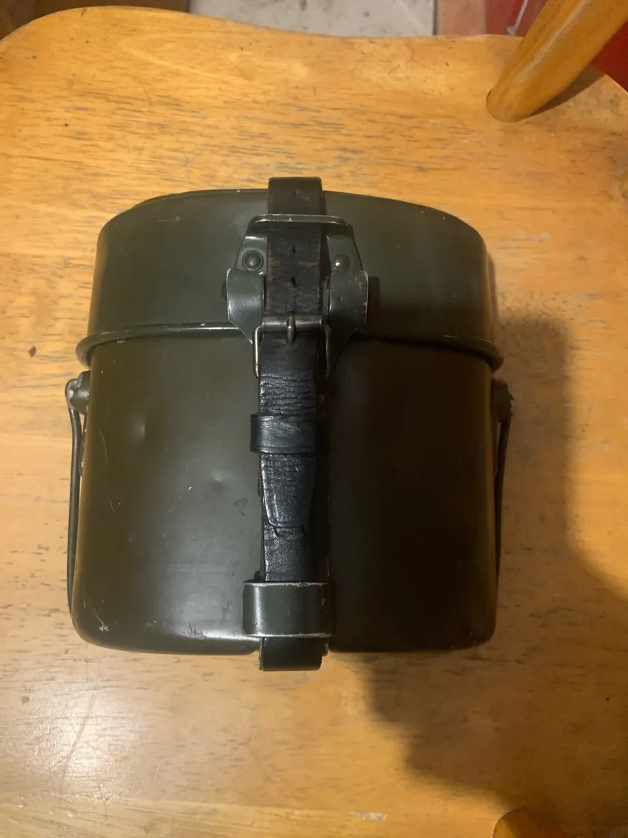 Ww2 lunch box hot food  Germany - Image 1