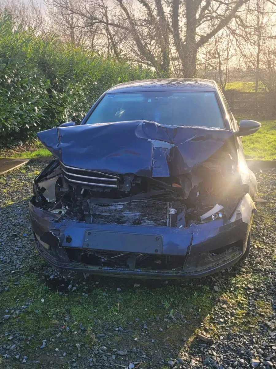 Repairable VW passat 2013 - Image 1