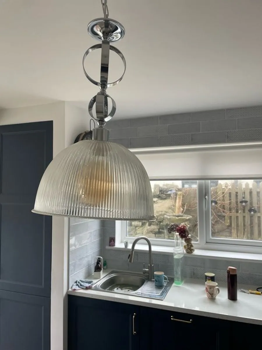 pendant light - Image 1