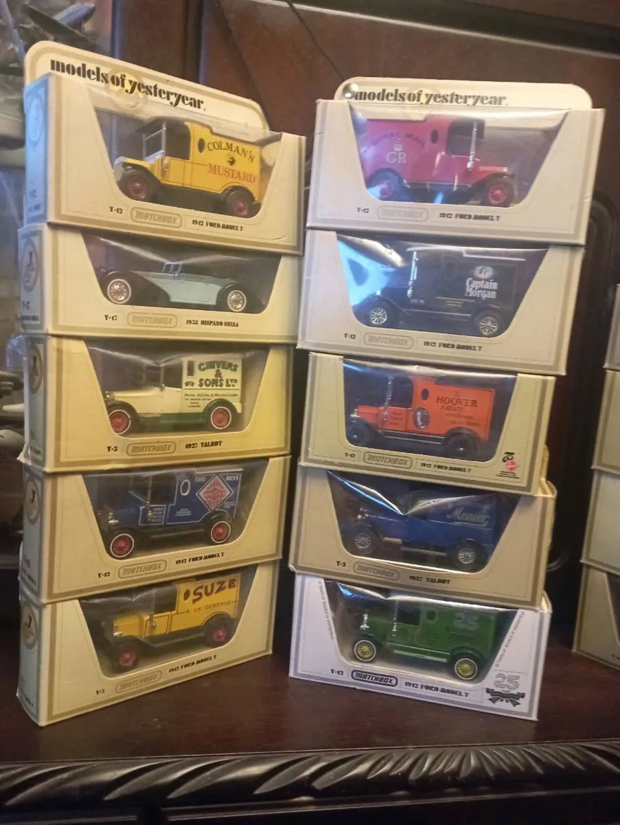 32 VINTAGE  MODLES OF YESTERYEAR BY MSTCHBOX - Image 3