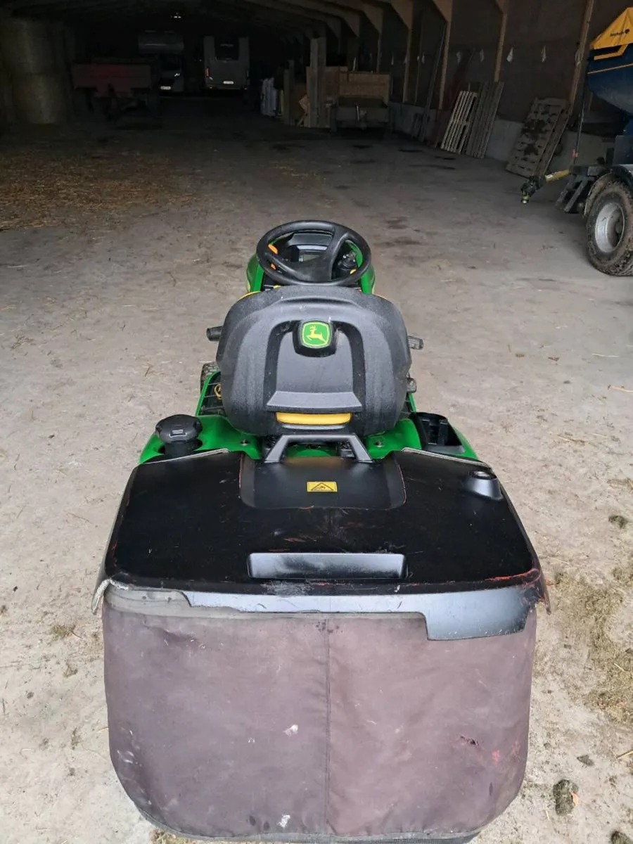 Tractor lawn mower - Image 3