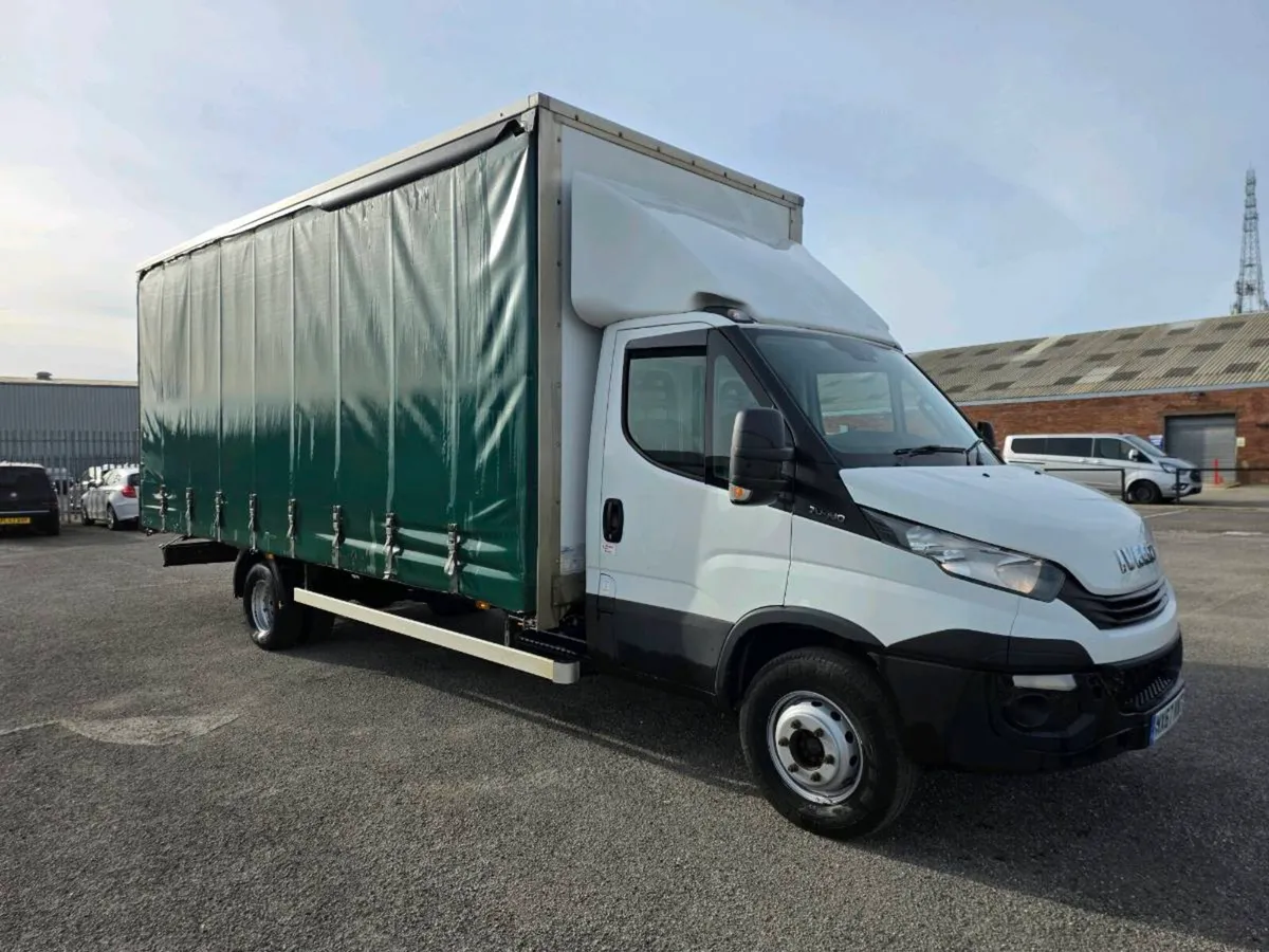 2017 iveco daily 70c 3.0 180bhp manual direct comp - Image 1