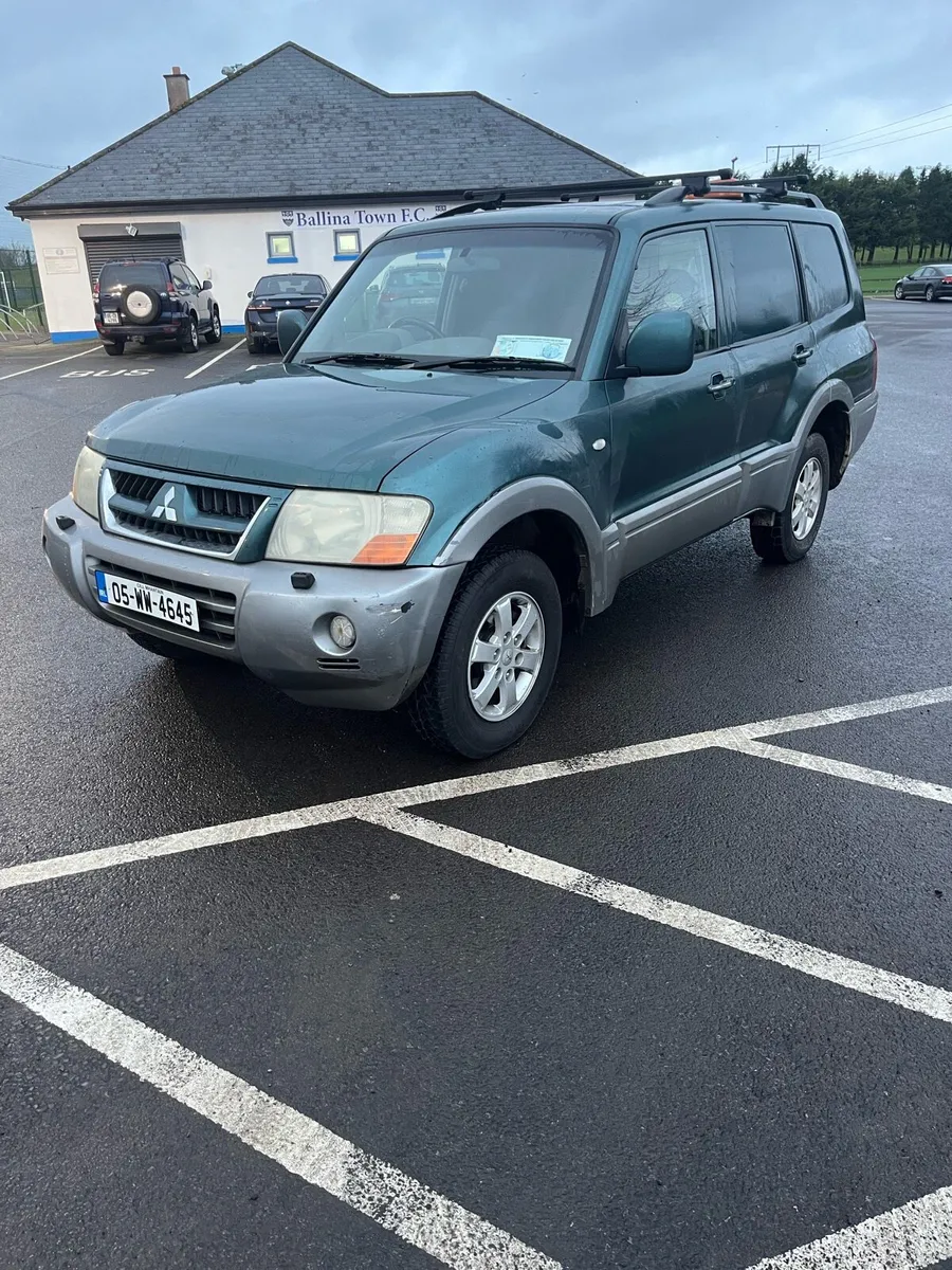 Mitiisbhi pajero 3,2 Disel new cvrt - Image 1