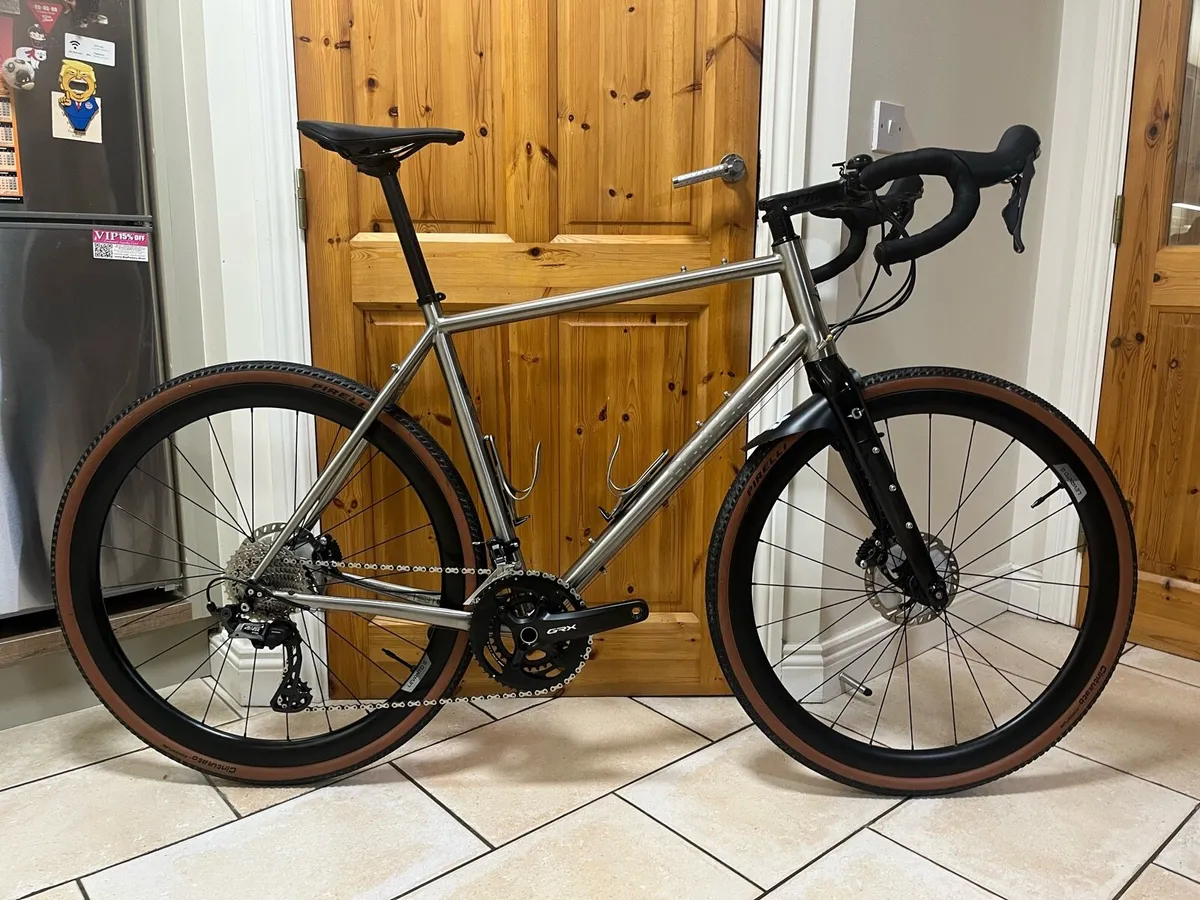 Titanium Genesis Crois de Fer - Image 1