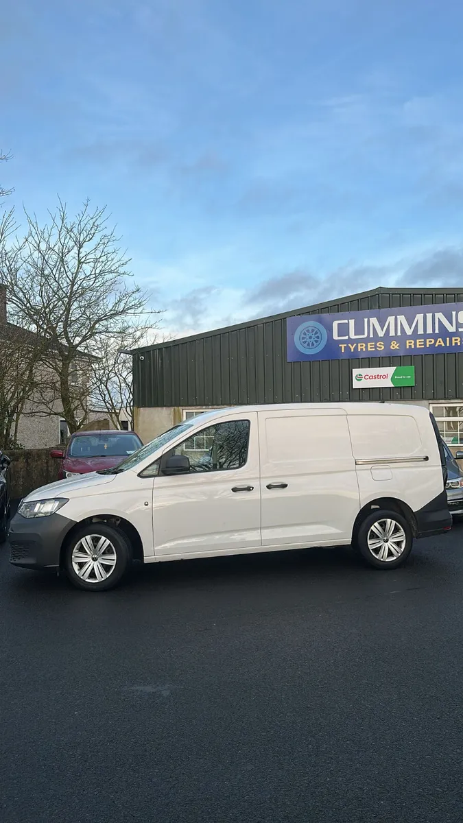 Volkswagen Caddy 2022 - Image 3