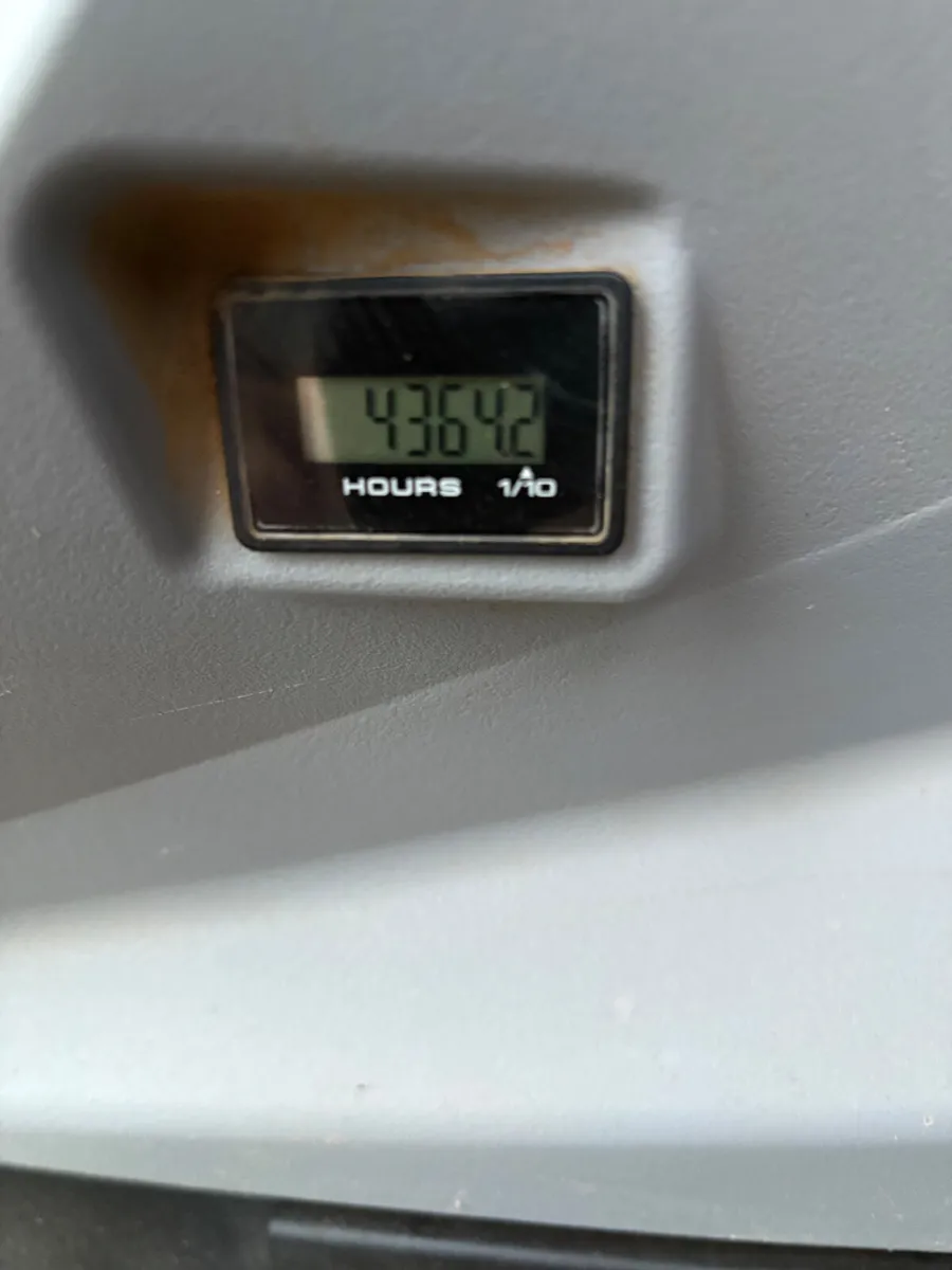 Kobelco 210-11 (2022) 4300 hours - Image 3