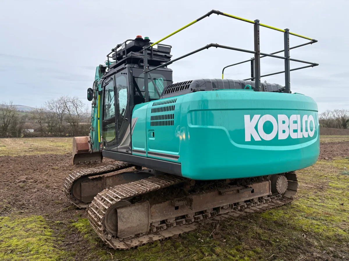 Kobelco 210-11 (2022) 4300 hours - Image 2