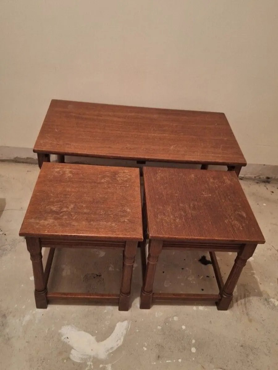 coffee table /nest of tables - Image 1