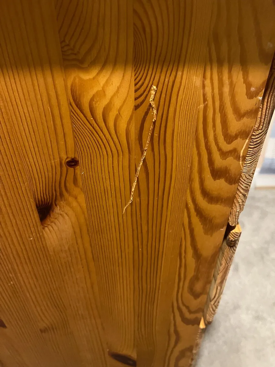 Solid Pine Chest of drawers - Image 4