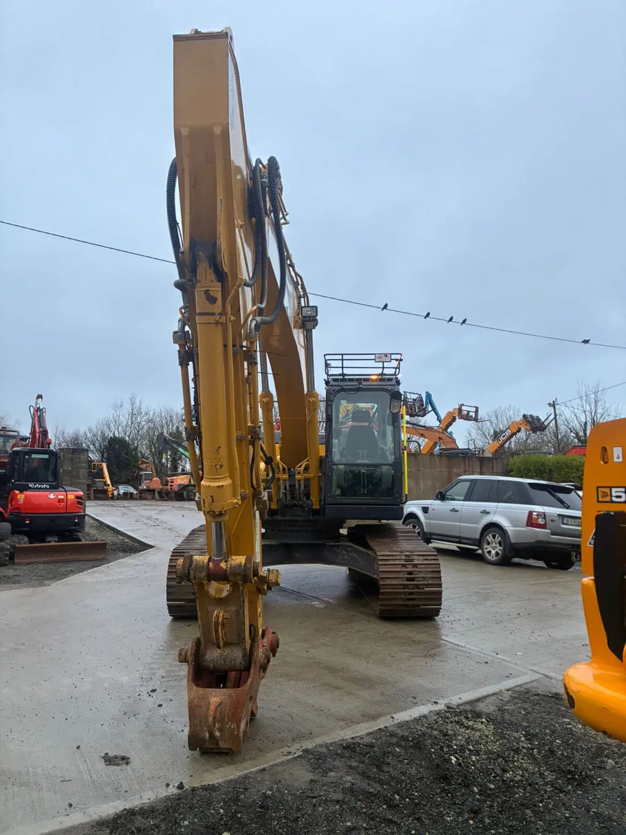 Kobelco 210 (2020) 5600 hours - Image 4