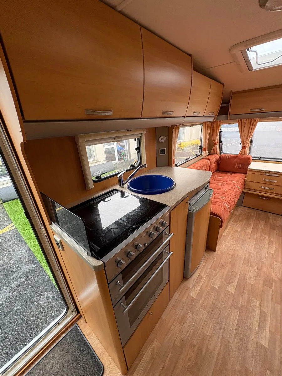 Swift Charisma 5 Berth Caravan💫 Immaculate💫 - Image 3