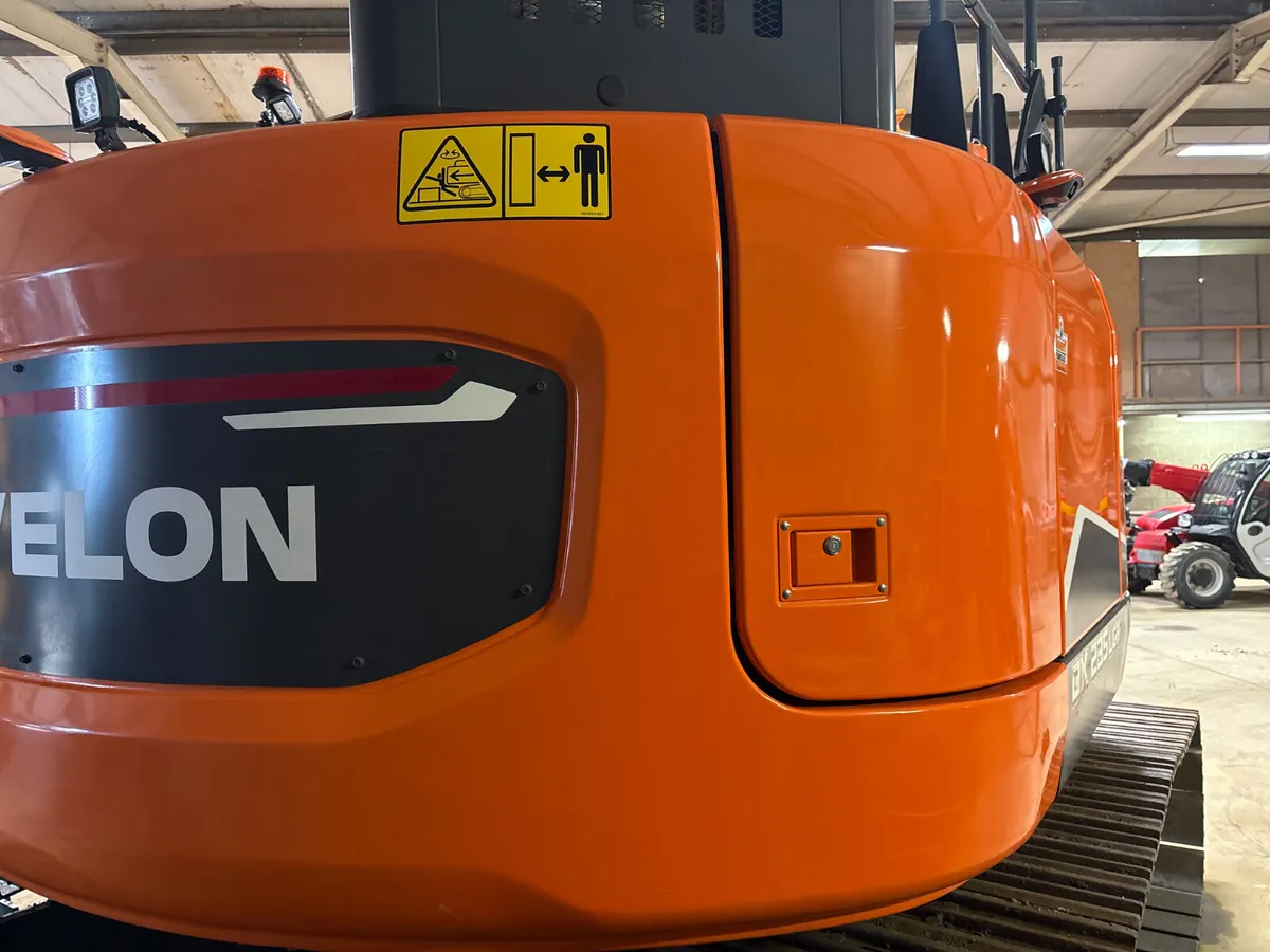 Develon 235 lcr-7 (667 hours) - Image 3