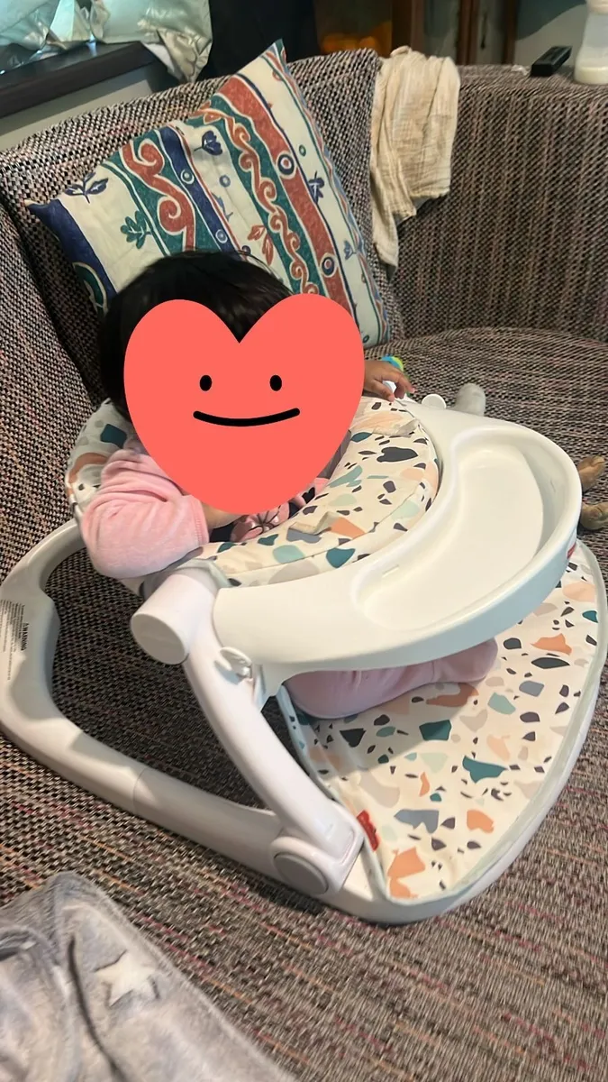 Fischer-price sit me up floor seat with tray - Image 1