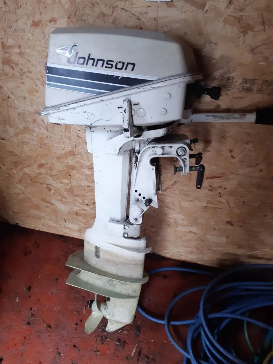 17ft Boat 19ft Lake Boat - Image 3