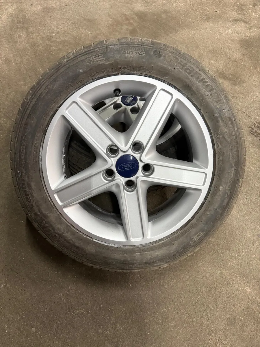 Ford Focus Alloy Wheels & Tyres 205/55 R16 - Image 1