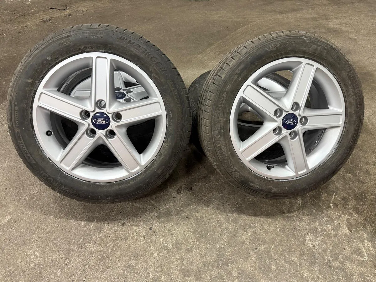 Ford Focus Alloy Wheels & Tyres 205/55 R16 - Image 2
