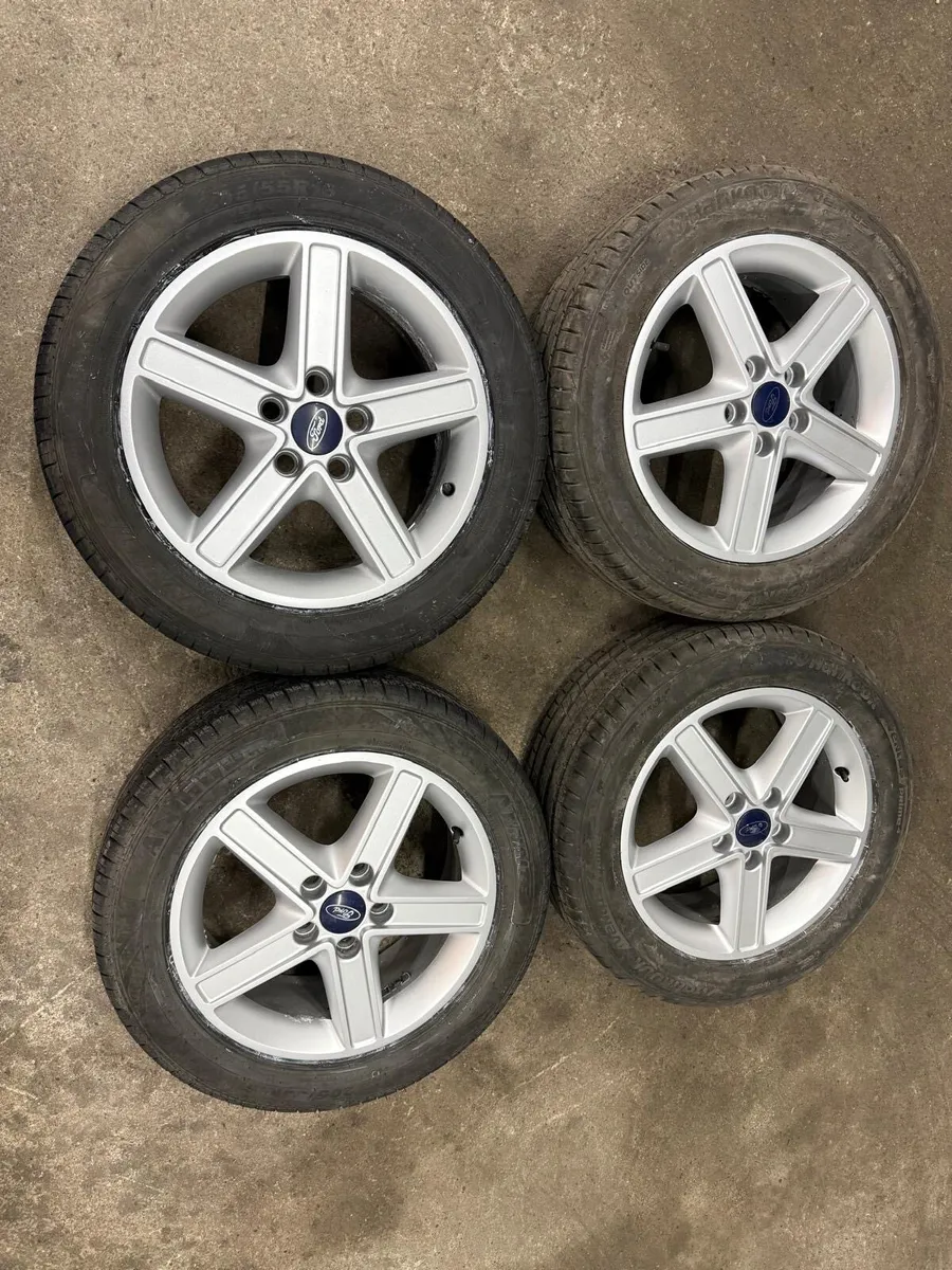 Ford Focus Alloy Wheels & Tyres 205/55 R16 - Image 3