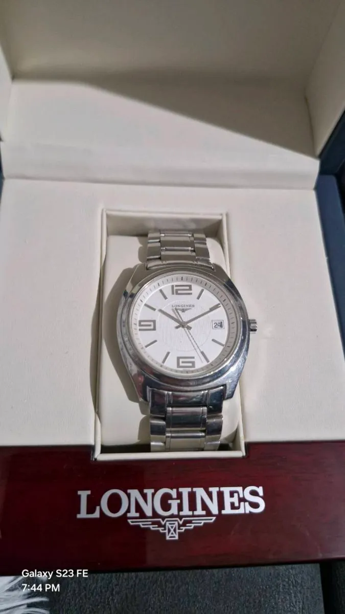 Vintage Longines Lungomare L3.633.4 swiss watch - Image 4