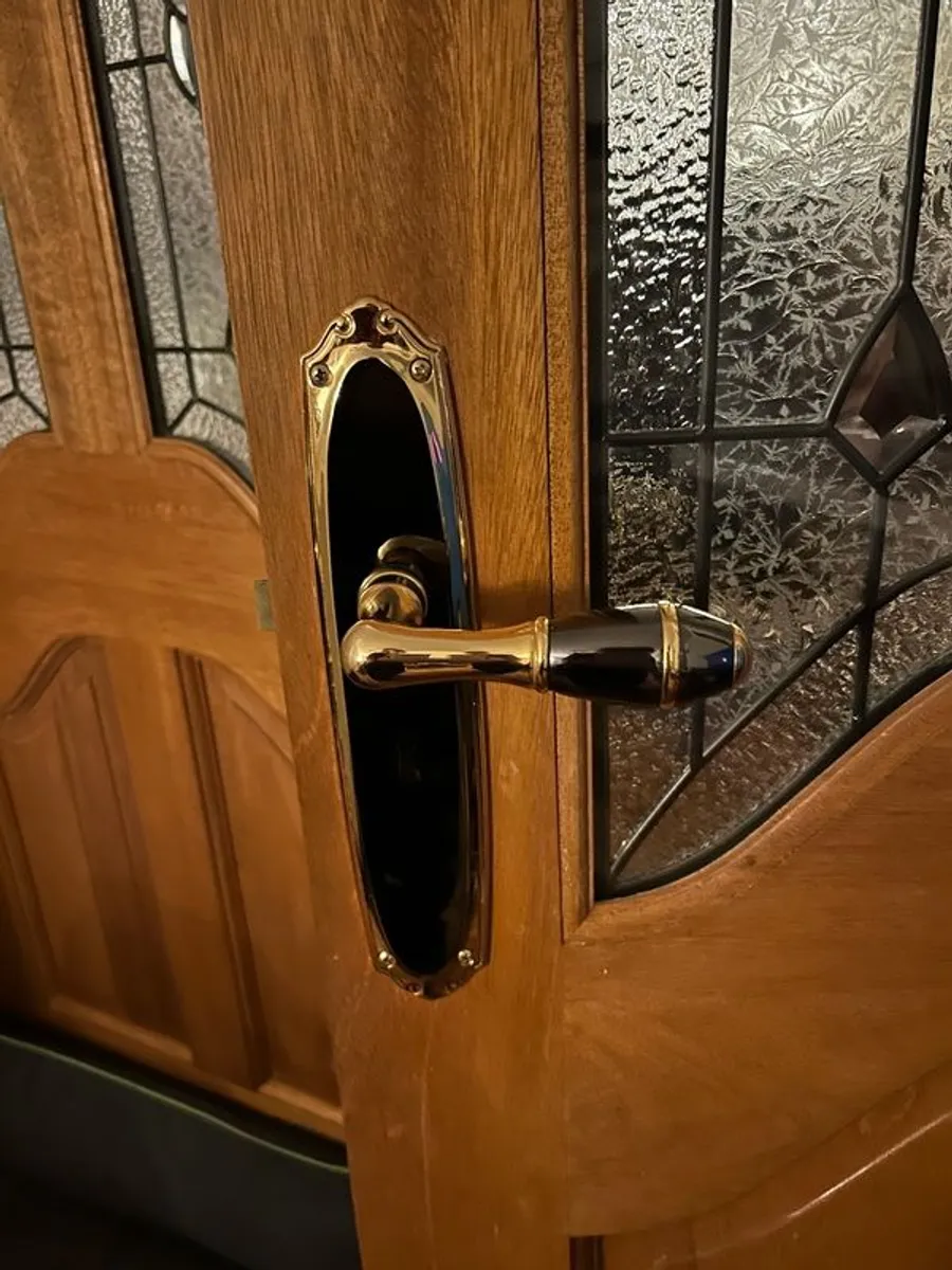 Double Doors - Image 3