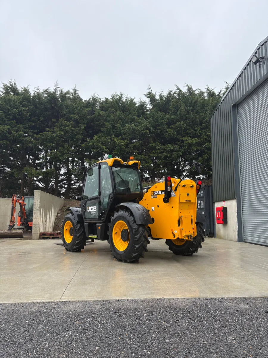 2019 JCB 535-95 - Image 4