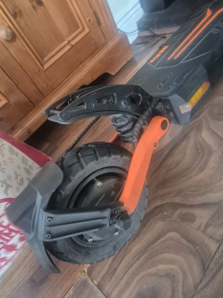 E scooter - Image 2