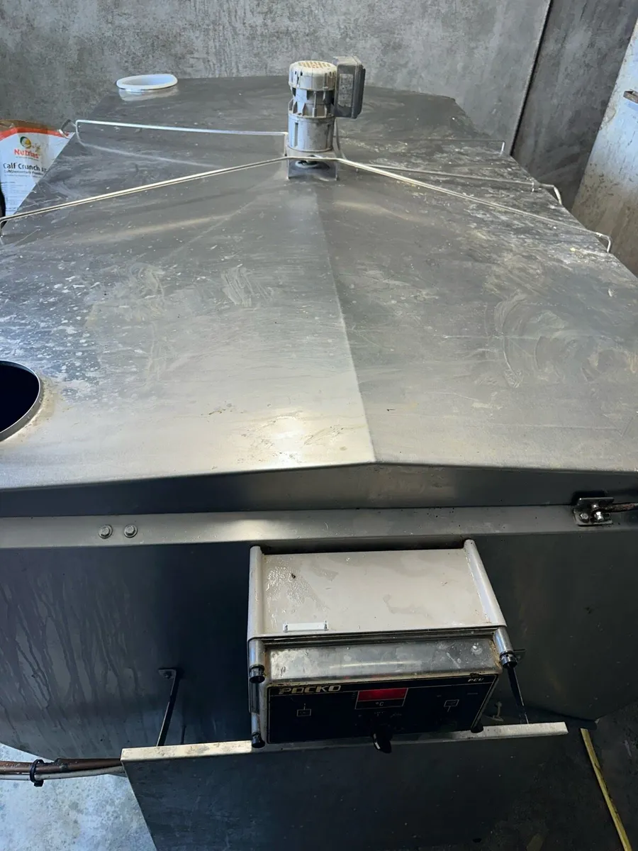 Packo 1800L bulk milk tank - Image 3