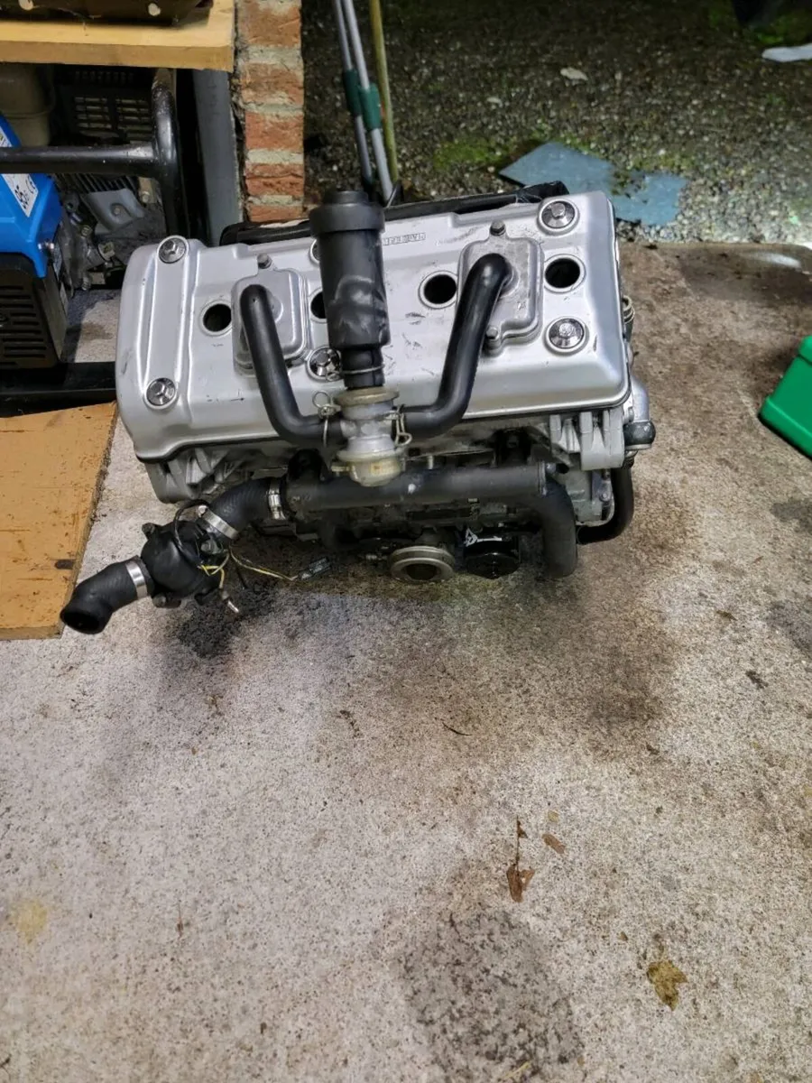 Zxr 750L parts - Image 3