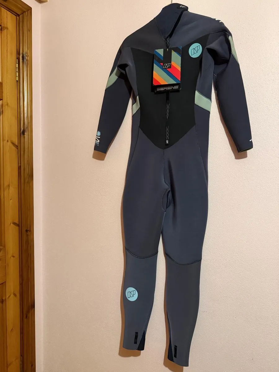 Brand New Neil Pryde Serene 5/4mm Wetsuit Women’s - Image 2