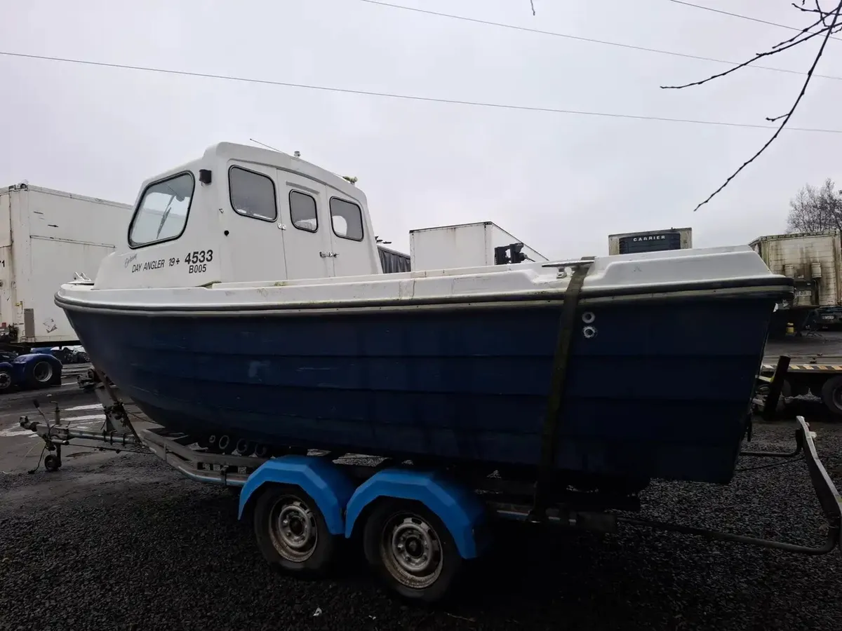 Orkney Day Angler 19+ 19' Fishing Boat - Image 3