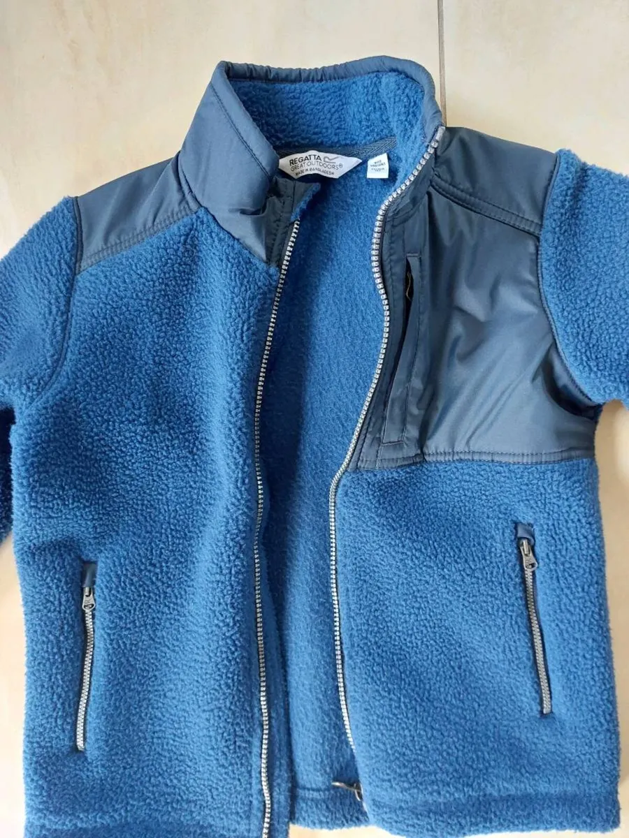 Boys Regatta Jacket 9-10 years - Image 2