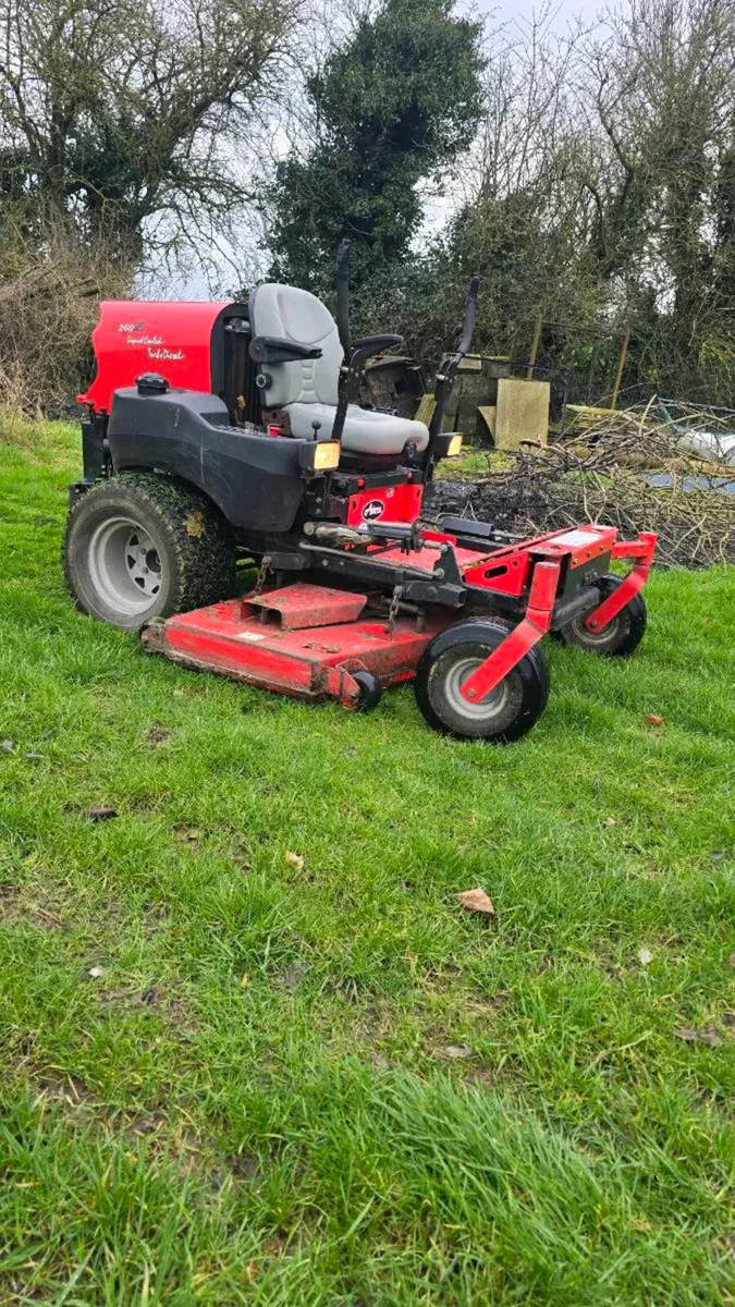 Diesel Zero Turn 60' - Image 3