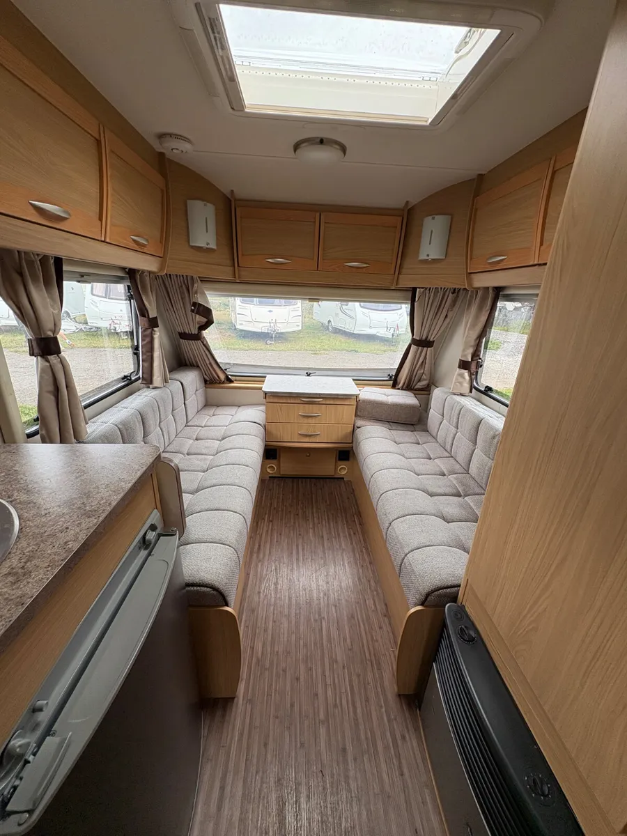 💫Compass adventure 5 berth Caravan💫 - Image 2