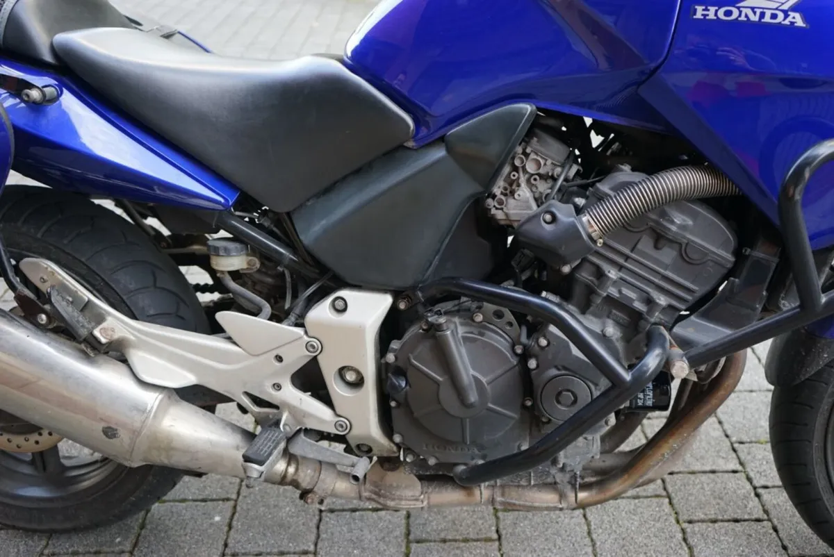 Honda CBF600SA (2006) - Image 4