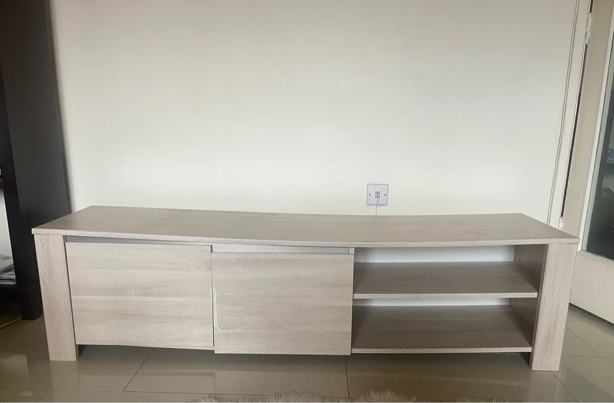 TV bench - Image 1