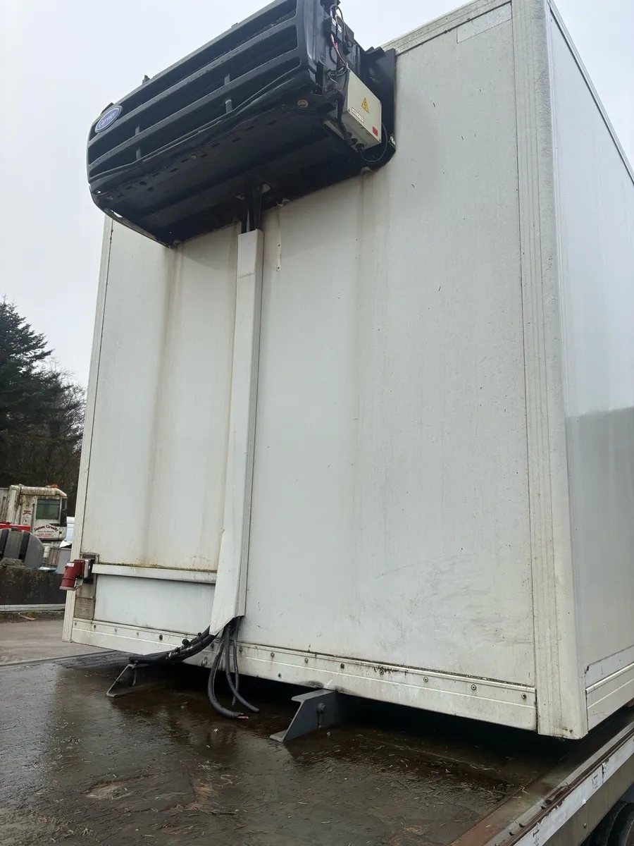 Storage containers - Image 1