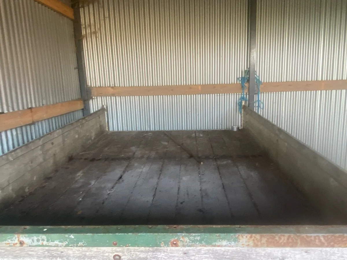 Turf tipper trailer - Image 3