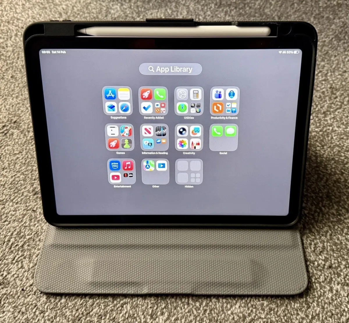 Apple iPad Air 11 Inch M3 Chip (2025) with pencil - Image 1