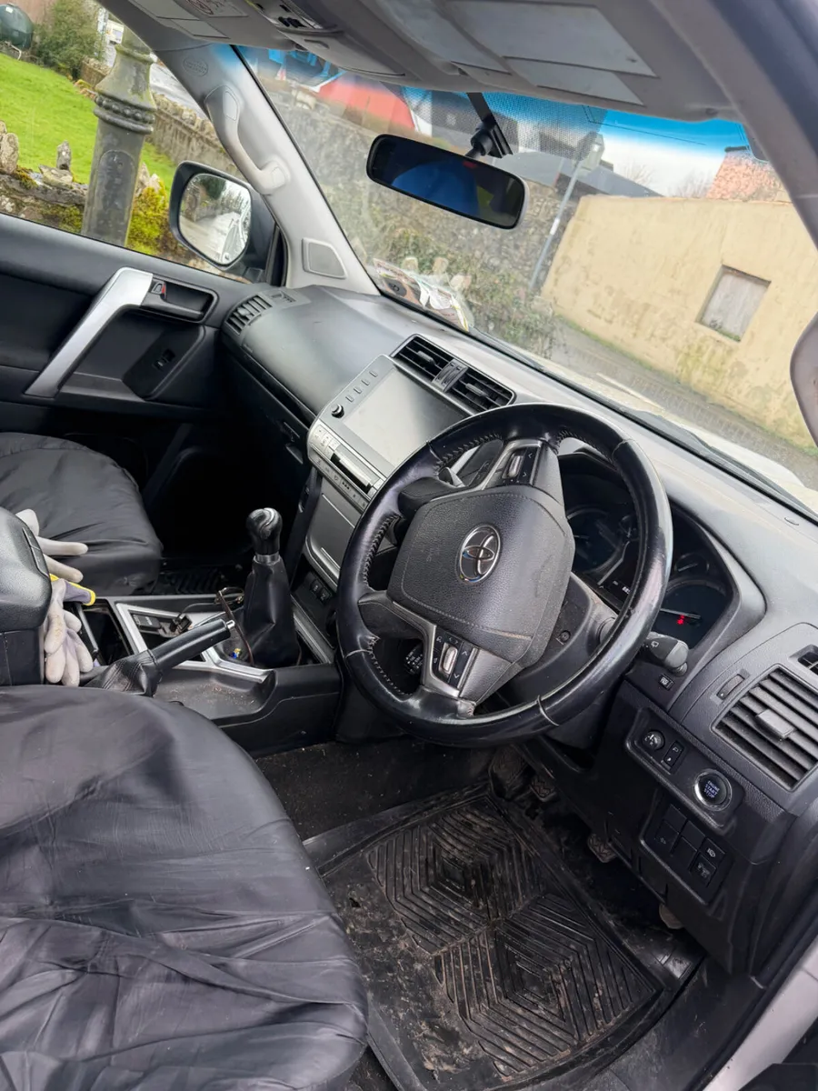 Toyota Land Cruiser 2021 - Image 3