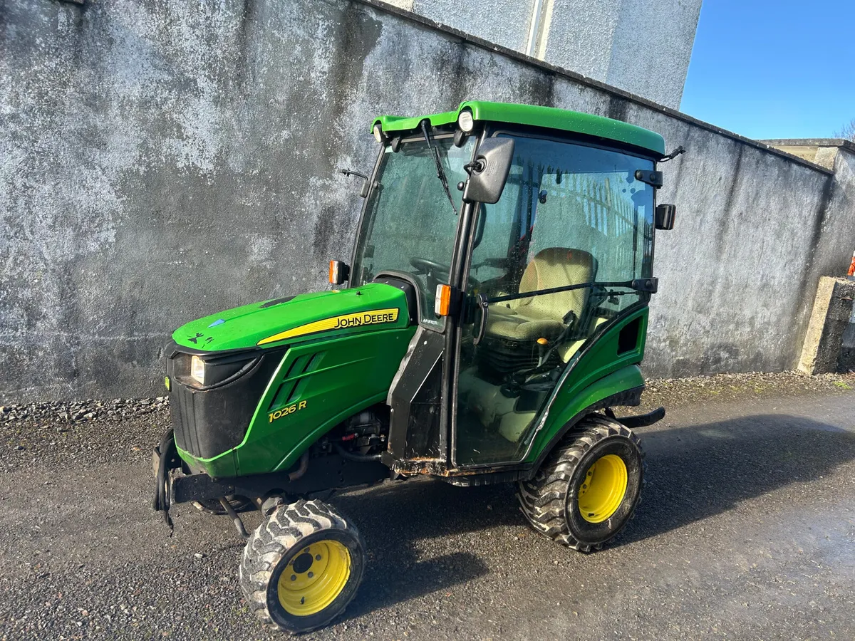 2017 John Deere 1026R Compact Tractor - Image 1