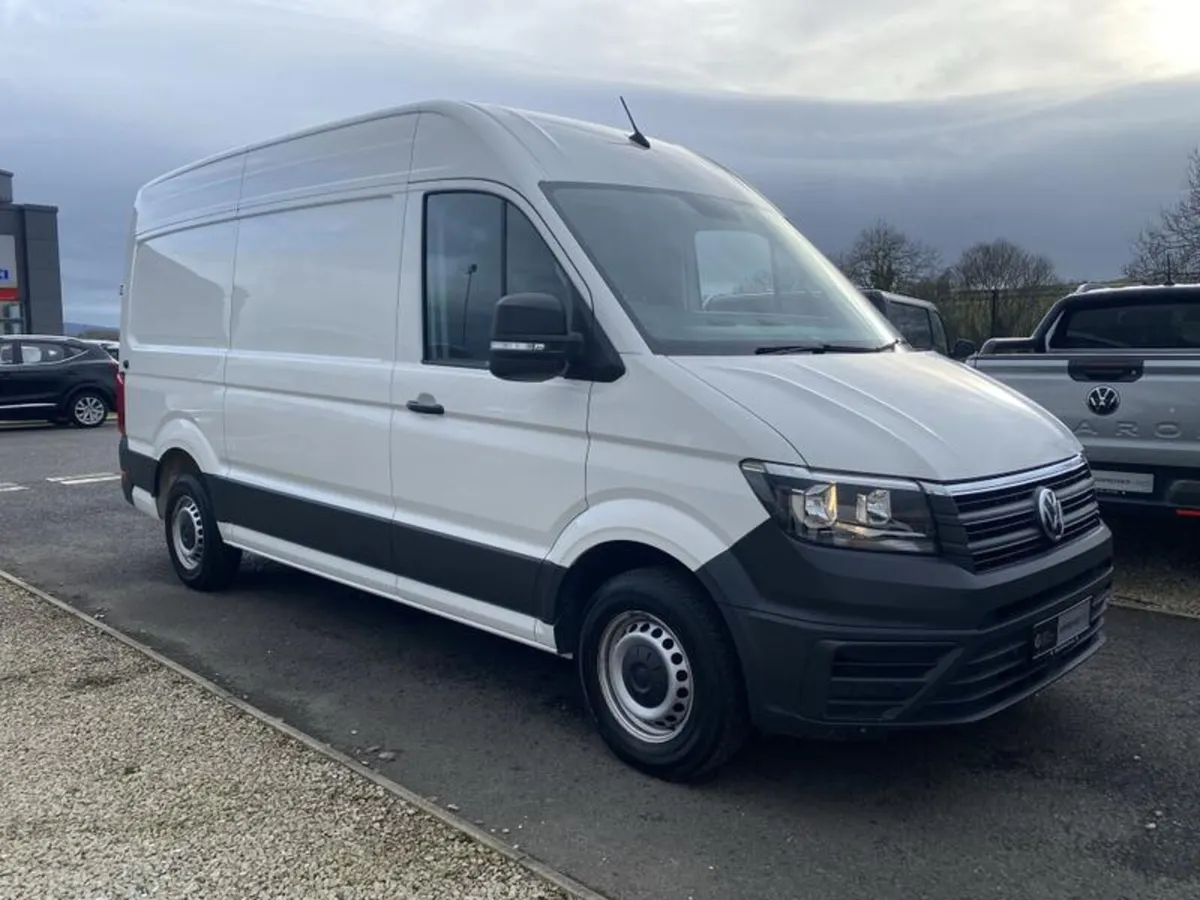 Volkswagen Crafter CR35 MWB  FWD 2.0 TDI 140PS Tre - Image 1