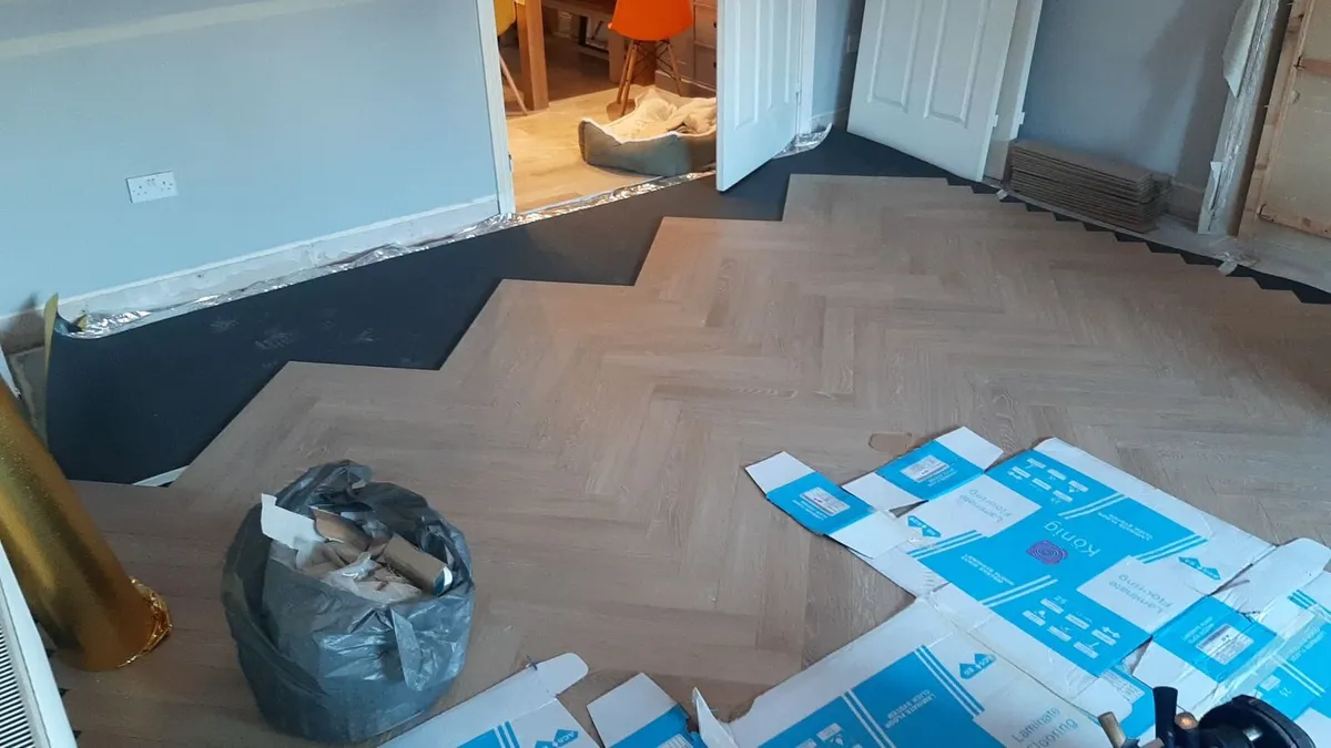 Wood floor fitter - Image 2