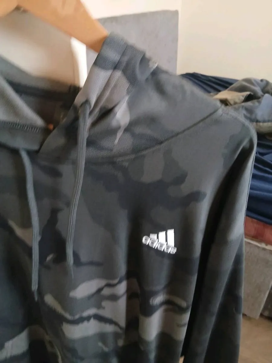Adidas, Ellesse,TShirts,XXL,Camo Hoodie - Image 4