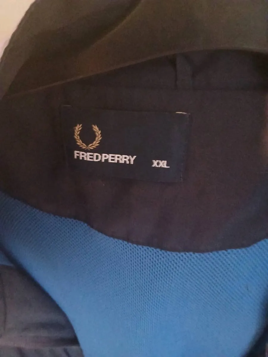 Mens Fred Perry Jacket XXL - Image 2