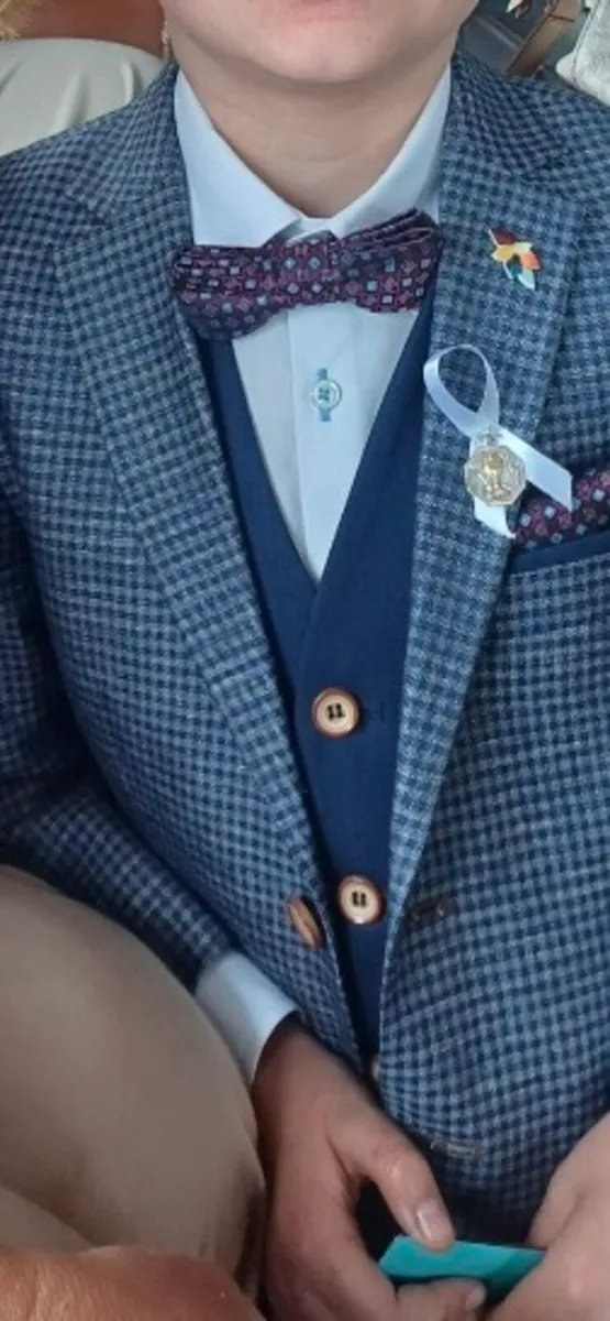 Communion suit - Image 1