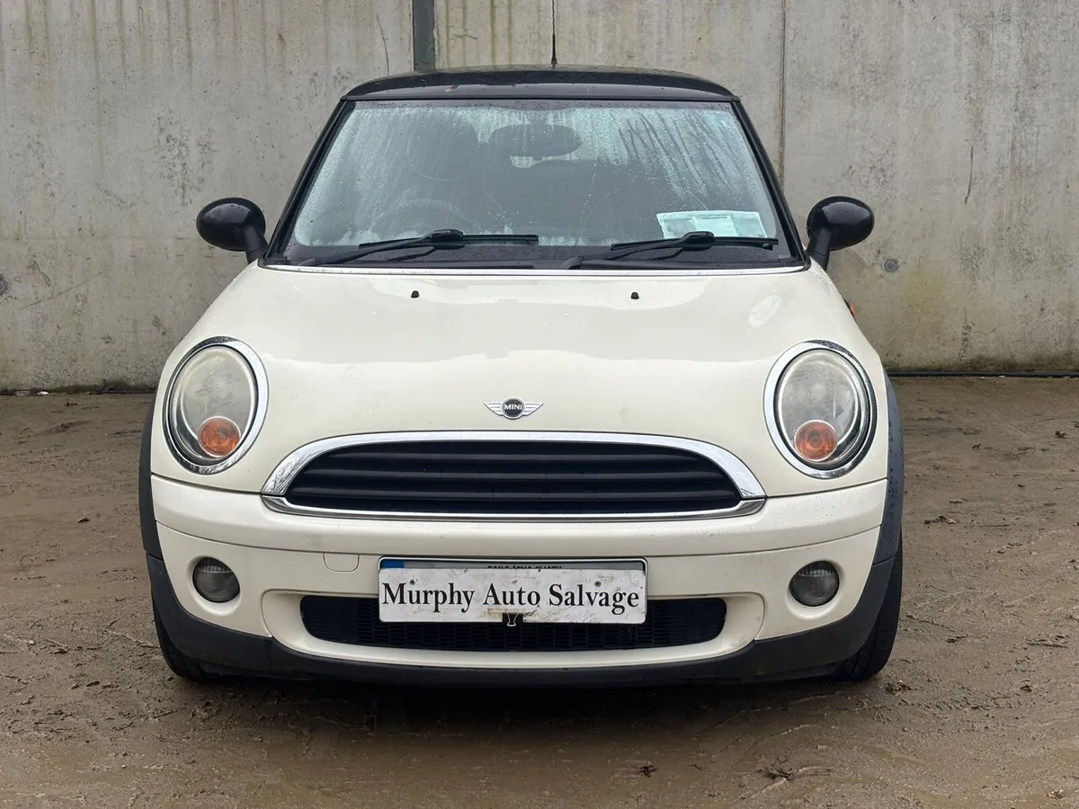 2008 Mini for parts - Image 1